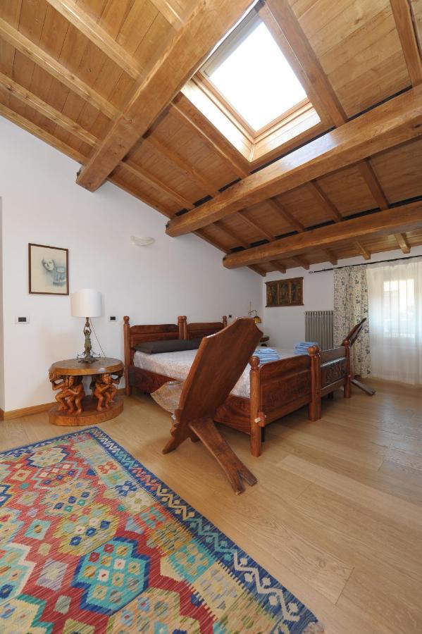 B&B Bone Novelle Dimora Storica Palazzo Zuzi LʼAquila Buitenkant foto