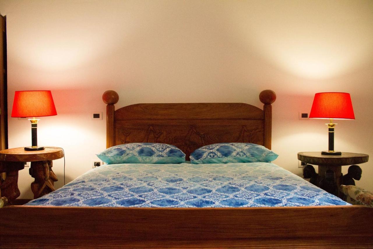 B&B Bone Novelle Dimora Storica Palazzo Zuzi LʼAquila Buitenkant foto